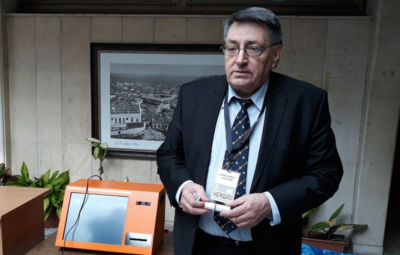 Отиде си създателят на българската машина за гласуване