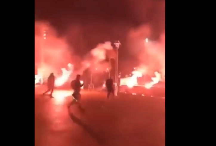 Размирици и сблъсъци с полицията по време на протест срещу COVID мерките в Хага (СНИМКИ И ВИДЕО)