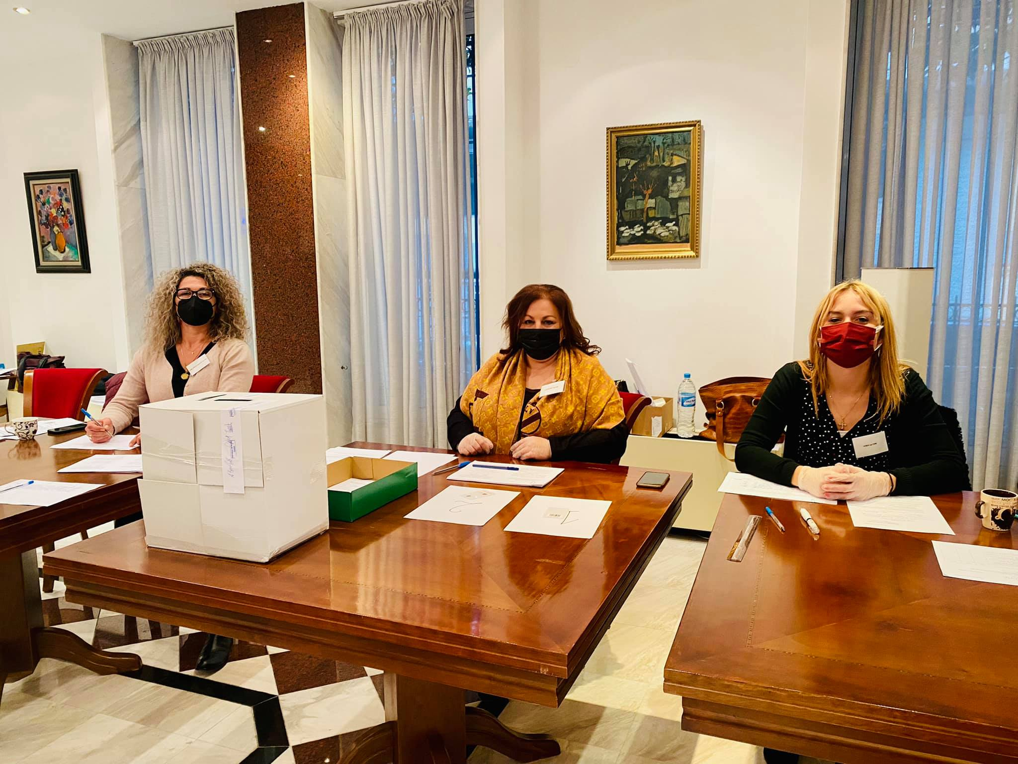 Ниска избирателна активност на балотажа в Гърция