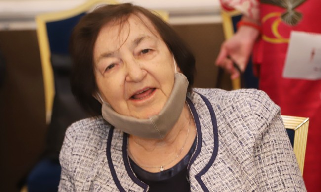 Почина проф. Нора Ананиева