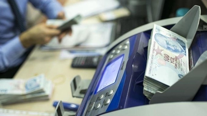 Бунтове в Истанбул и Анкара заради срива на турската лира