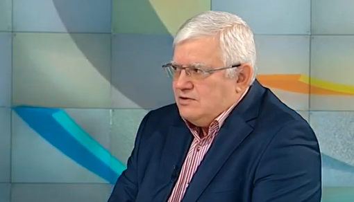 Академик Ваньо Митев: Сега, когато е разгарът на пандемията, горещо препоръчвам бромхексин профилактично