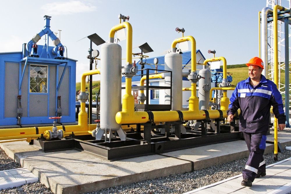 Газът поскъпва с повече от 3 на сто (обзор)