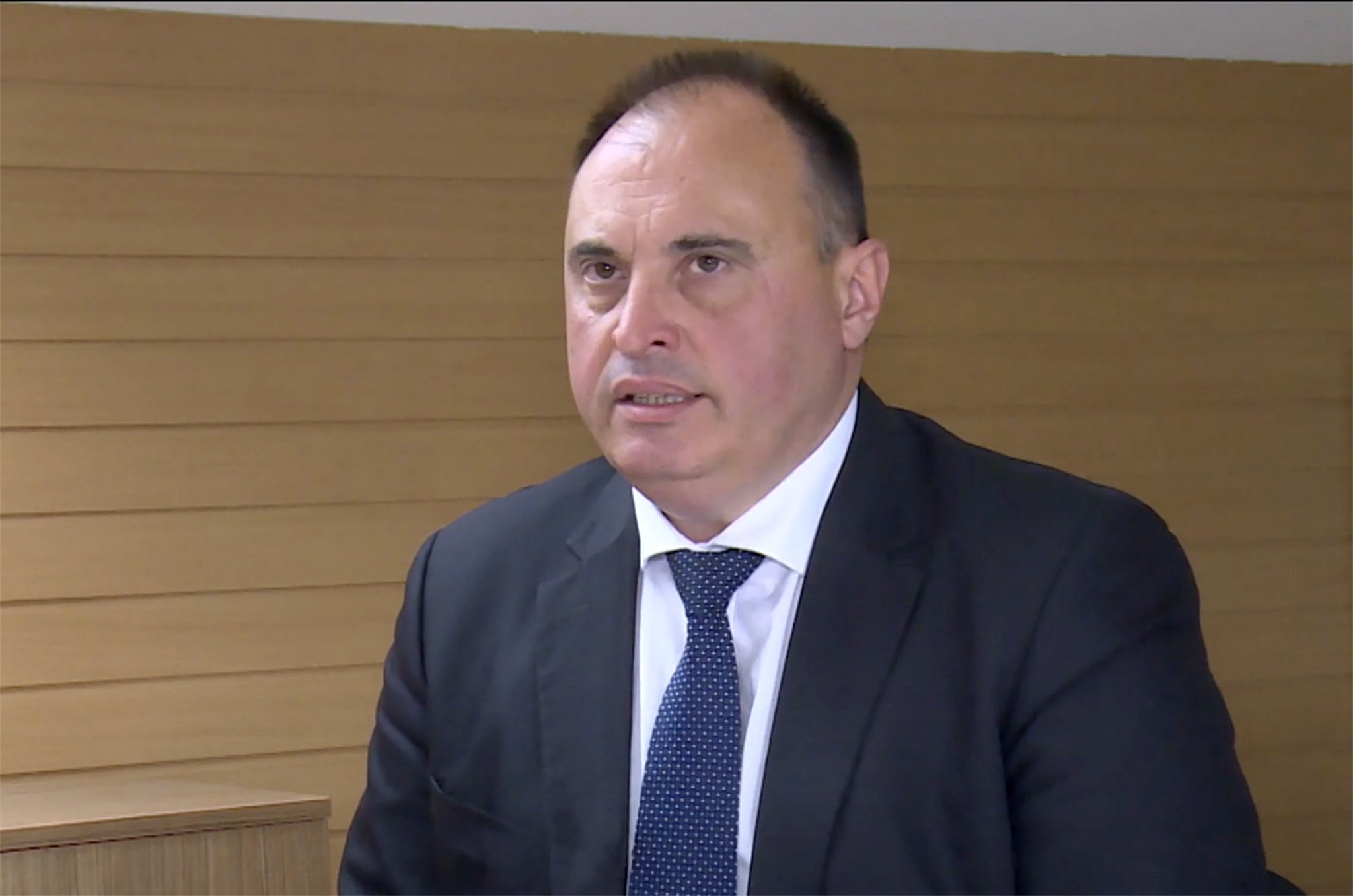 Икономистът Румен Гълъбинов, пред „Труд“: Лошият сценарий за България е ускорена инфлация и връщане към рецесията