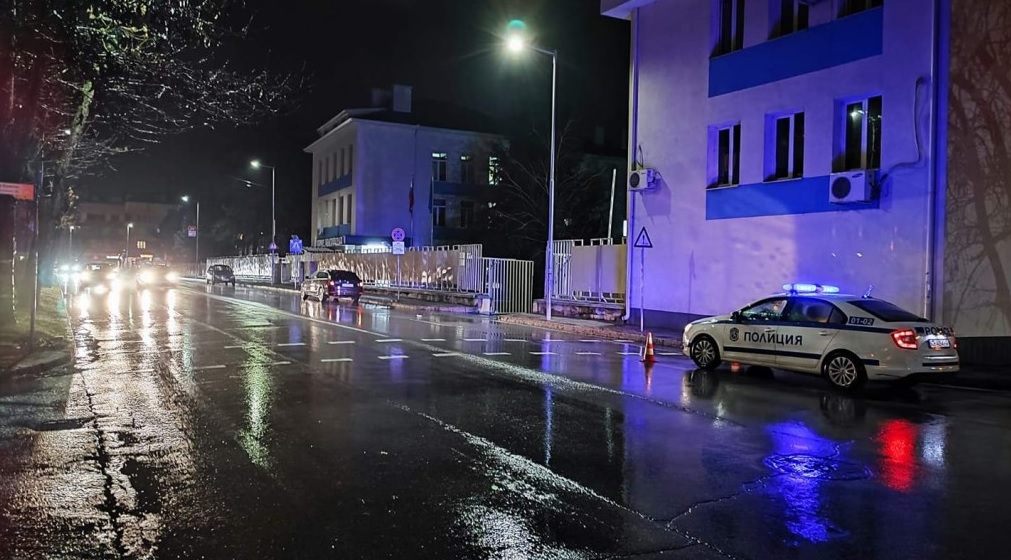 Блъснаха възрастна жена в района на полицията в Благоевград