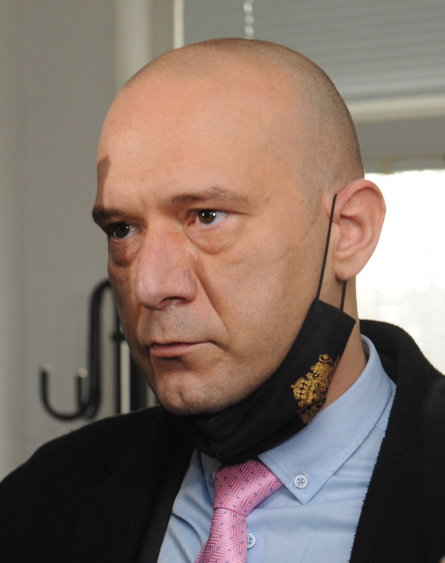 Осъждан води шпицкомандата на Минеков