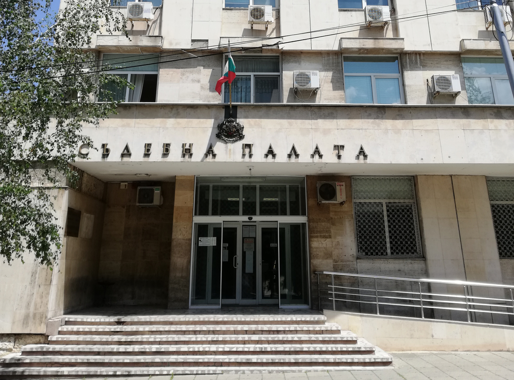 Рецидивисти нарушили ограничения, наложени заради домашно насилие