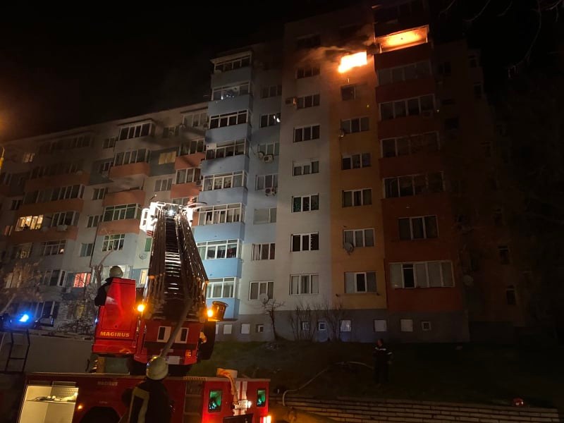 Три са жертвите на пожара възникнал в панелен блок в Благоевград