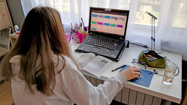 МОН: Повече от половината ученици в България изучават професия