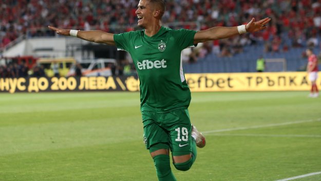 Сотириу иска да стане голмайстор на Fbet лига
