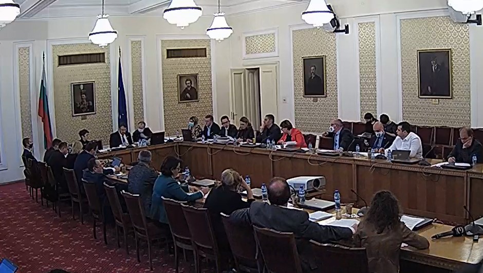 „Промяната“ посегна на думата на опозицията