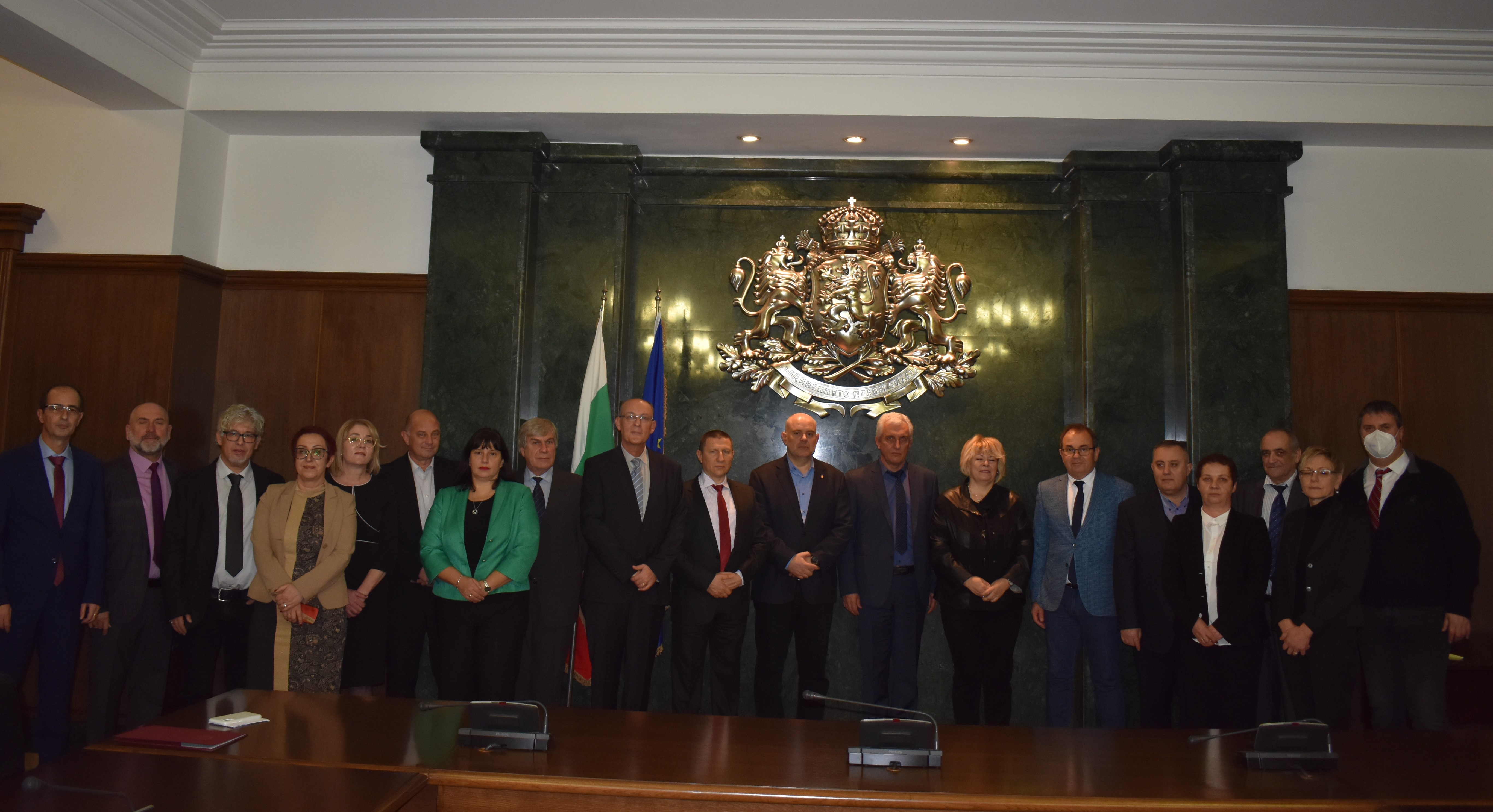 Гешев награди магистрати и съдебни медици за отлична работа и проявен висок професионализъм през 2021 г.