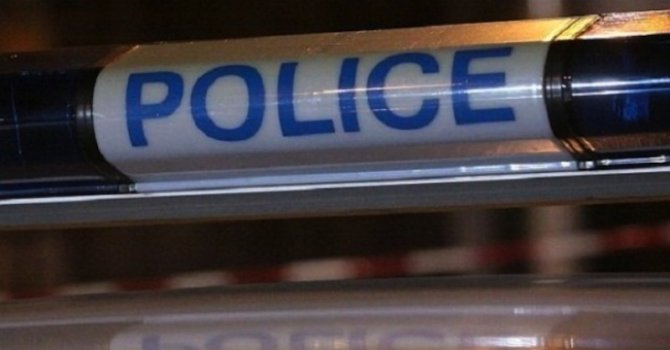 Откриха труп на мъж в кола в дере до Кресна