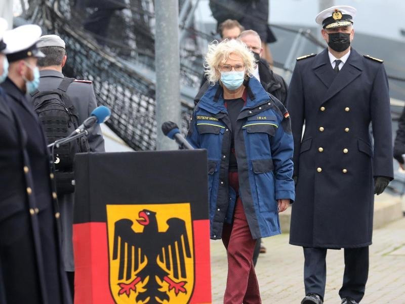 Германия: НАТО няма да позволи на Русия да й диктува своите позиции