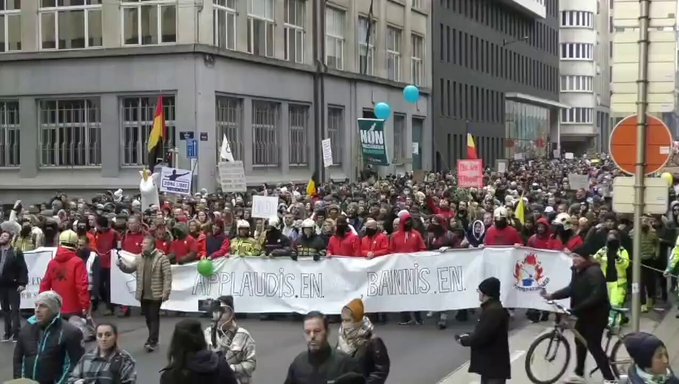 Мащабен протест срещу анти-ковид мерките в Брюксел