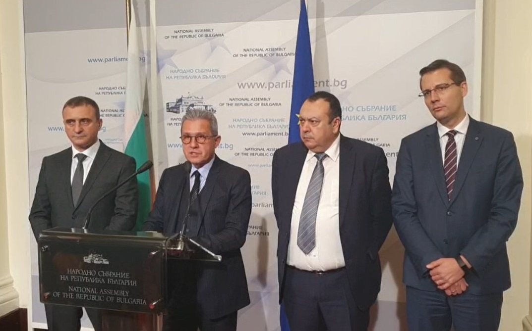 Йордан Цонев: ДПС ще внесе законопроект, с който ще бъдат премахнати така наречените "златни паспорти"