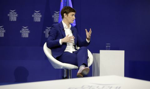 Премиерът на Сърбия се ядоса на Джокович: Ако си позитивен, трябва да си в изолация
