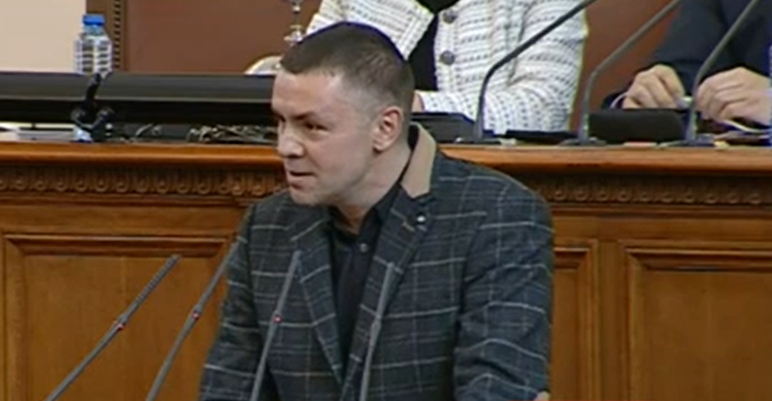 Ицо Хазарта: Ако утре извикам мои избиратели да щурмуват НС, не е ли редно да ми искат имунитета (ВИДЕО)