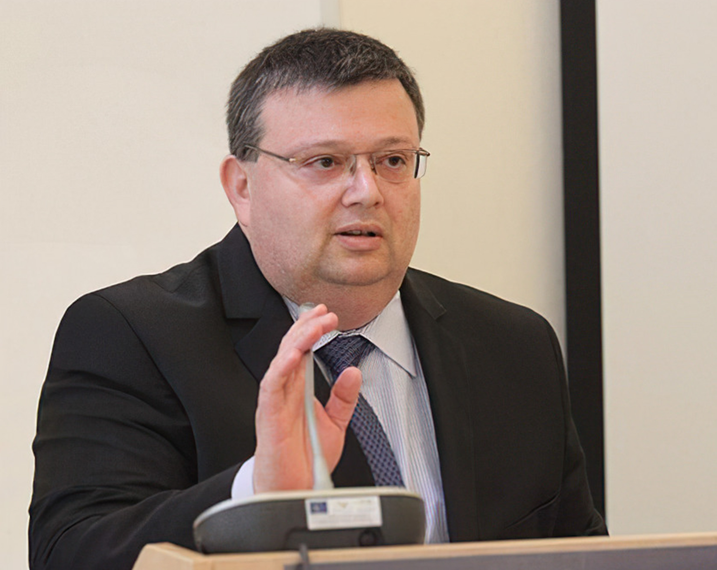 Милиционерски номера срещу Сотир Цацаров
