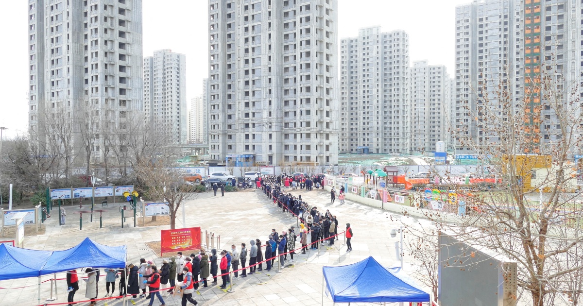 Тестват 2 милиона души в Пекин за коронавирус