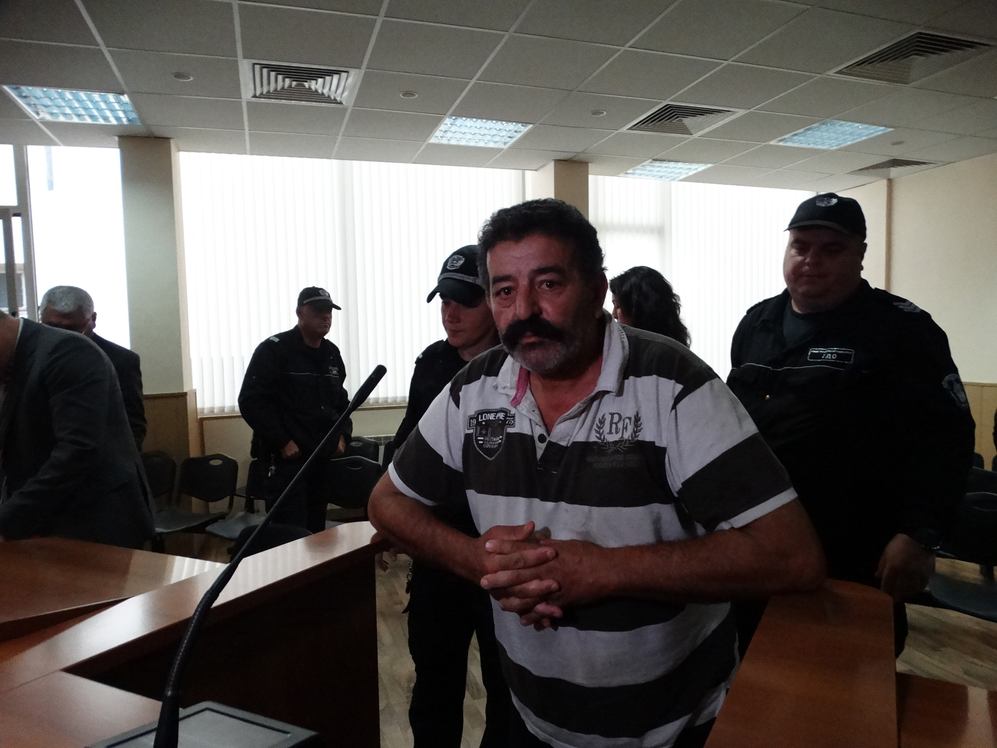 Осъденият условно Димитракис Пирилис: Отново ми откраднаха коне и крави за 100 000 лв.