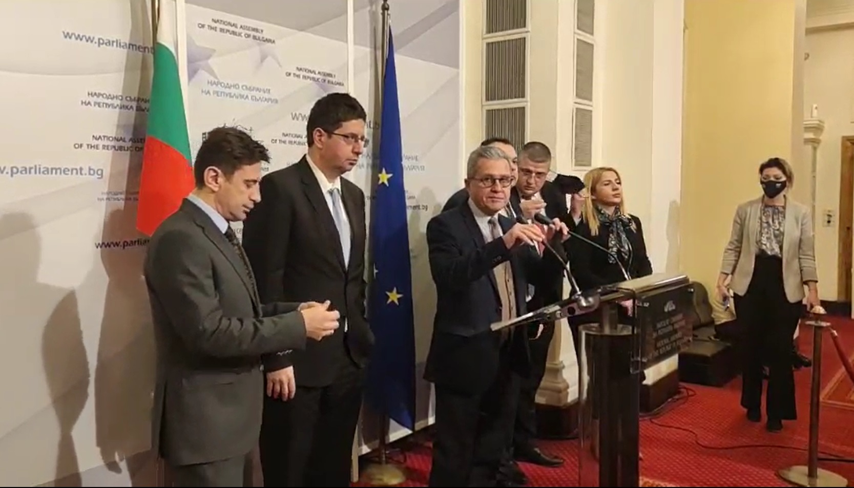 ДПС искат одит и изслушване на синдиците на КТБ (ВИДЕО)