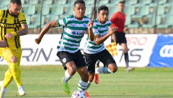 Черно море победи Черноморец Балчик с 3:0 в контрола