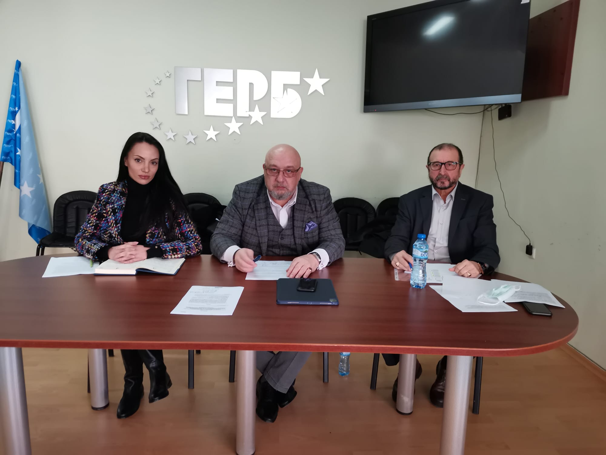 ГЕРБ-СДС иска извънредно заседание на енергийната комисия в парламента