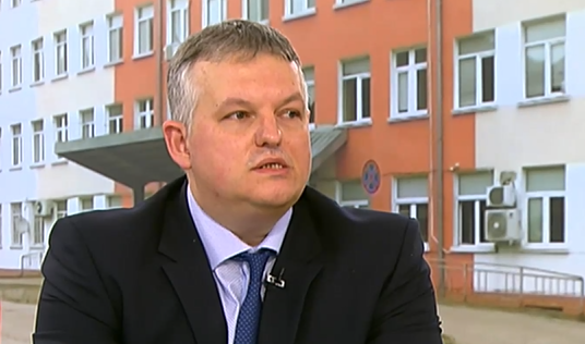 Доц. Антон Тонев: Ще премахнем зеления сертификат, когато бройките покажат, че проблемът отшумява