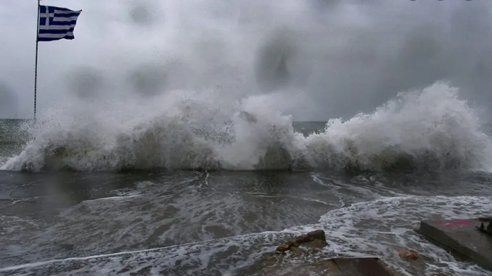 Морският транспорт в Гърция остава на котва днес