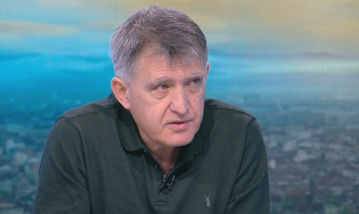 Проф. Николай Младенов: Огромният дефицит на кадри в Спешна помощ пречи да се работи с повече пациенти