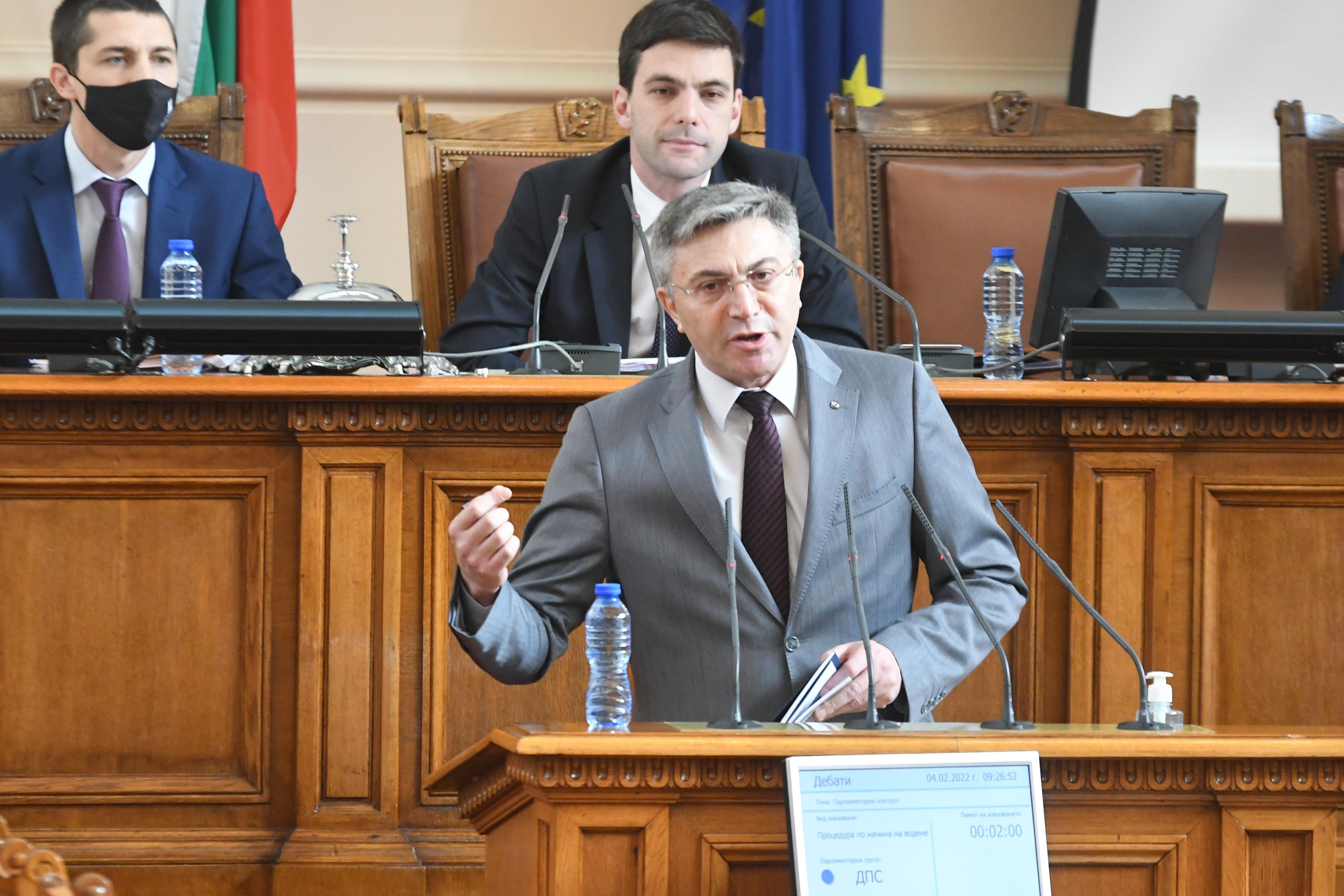 Рашков мълчи за полицейщината