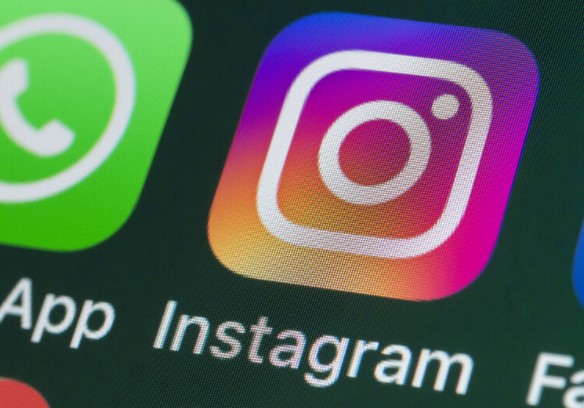 WhatsApp се срина