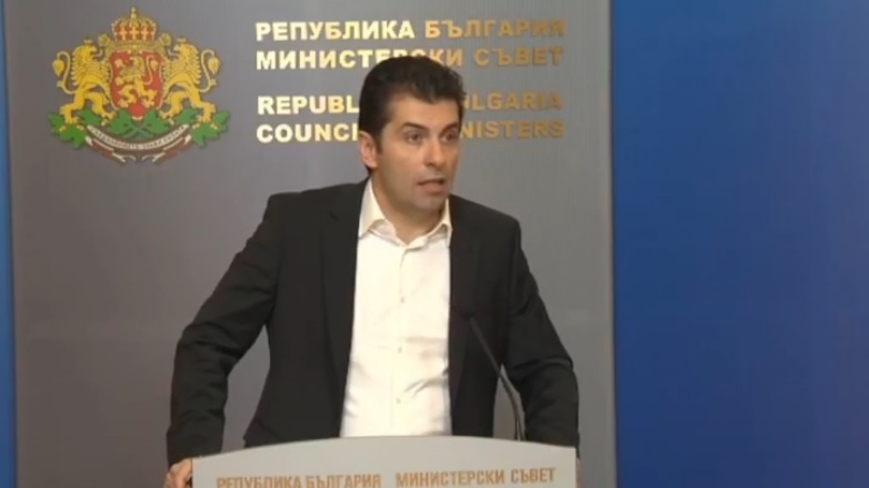 След като си направи правителство: Олигархията с говорител - премиер