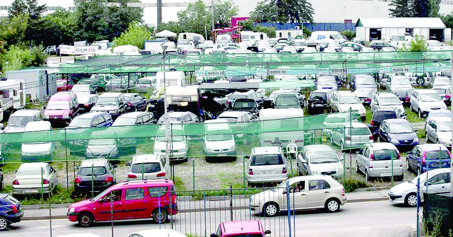 Извънредна екологична такса до 3000 евро за внос на автомобили с Евро 4 в Гърция