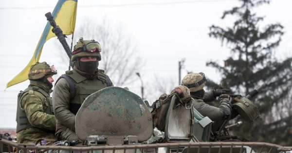 Пентагонът: Русия продължава да изпраща войски към границата с Украйна