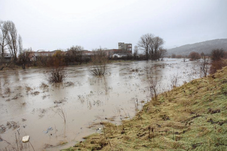 ЕК призова България да актуализира картaтa на риска от наводнения