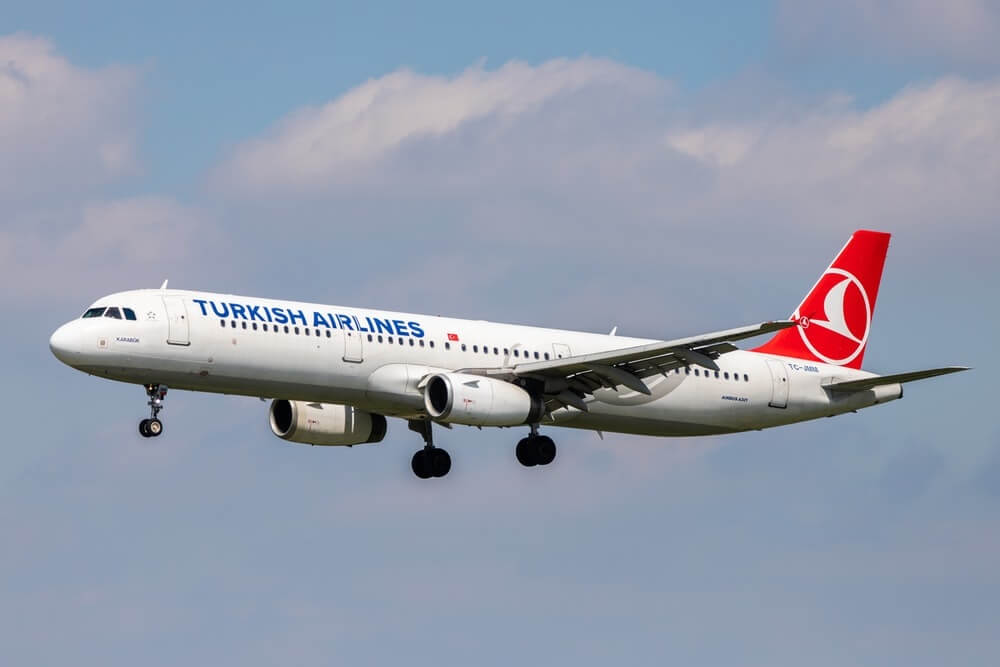 "Тurkish Аirlines" излезе с позиция за извънредното приземяване на самолет в София