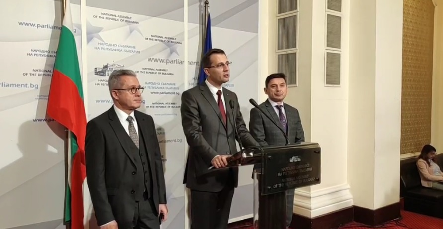 ДПС: От 2010 г. насам 13 дружества, свързани с Прокопиев, взимат по 50 милиона премии на година (ВИДЕО)