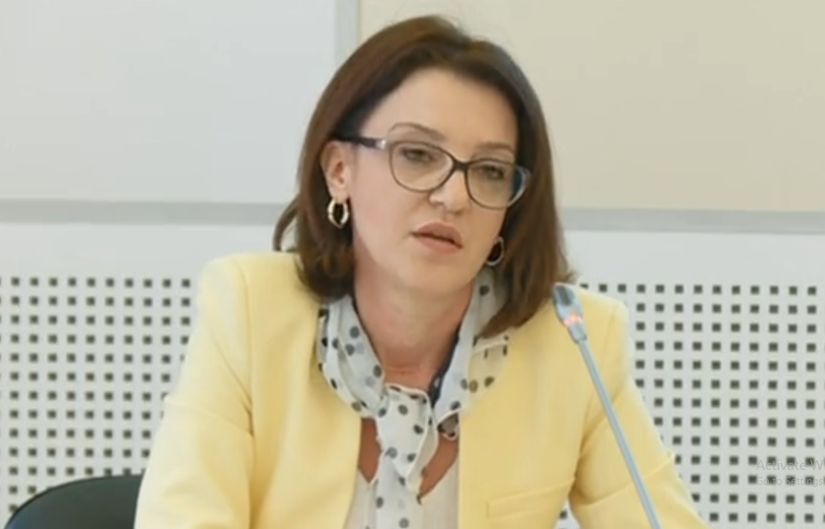 Не спецпрокуратурата, а правото има нужда от защита