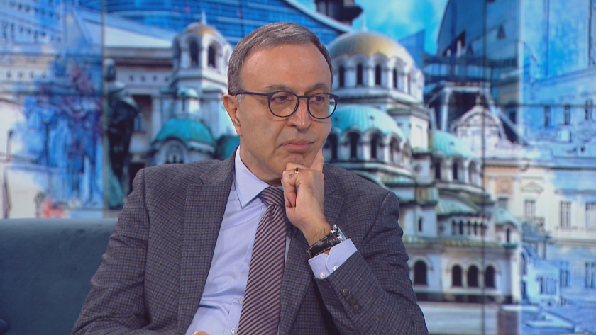 Петър Стоянов: Обезпокоен съм от това, което се случва в България