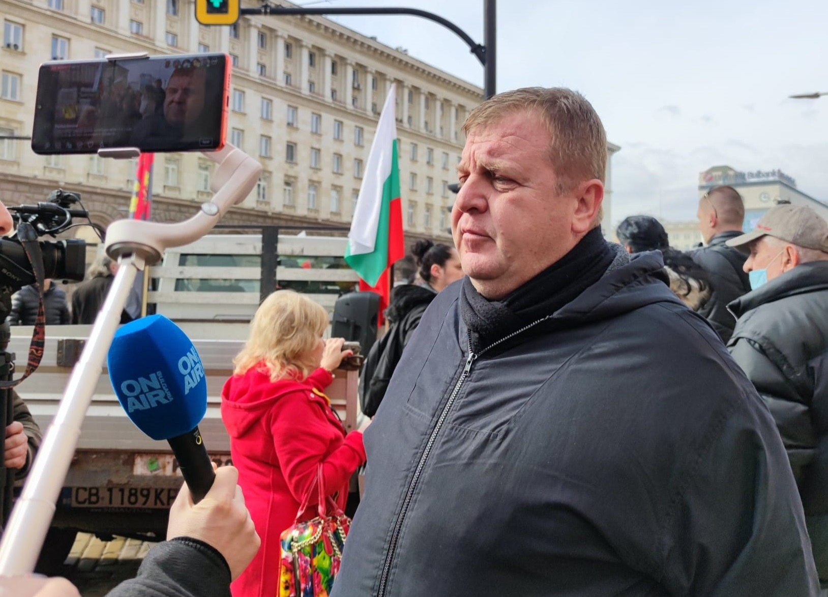 Каракачанов: ВМРО трябва да се върне не на жълтите павета, а там, откъдето тръгна