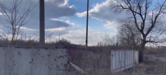 В района на летището в Донбас са избухнали взривове (ВИДЕО)