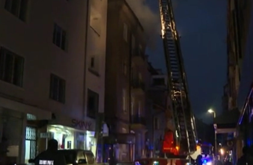 Пожар в центъра на София, двама загинали и 15 евакуирани