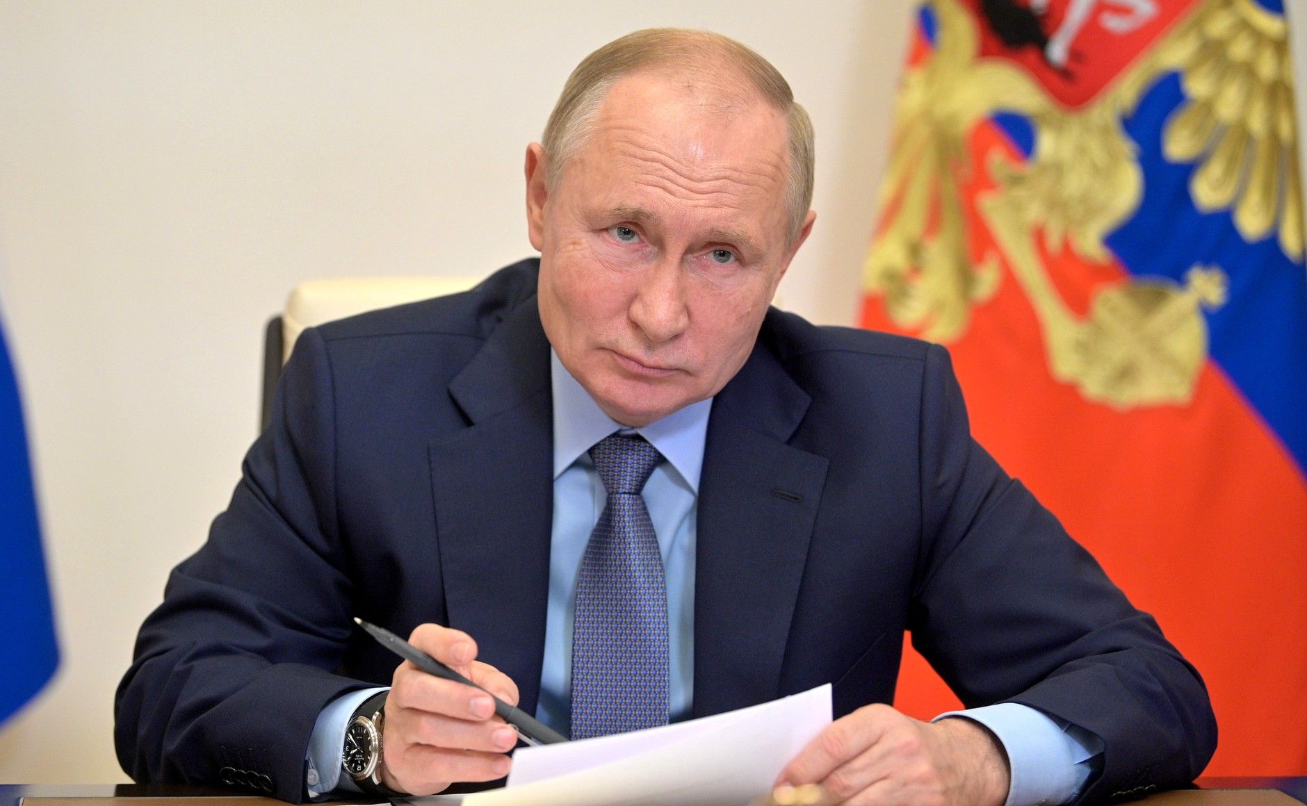 Путин: Енергийният преход в света не трябва да бъде придружен от санкционни ограничения