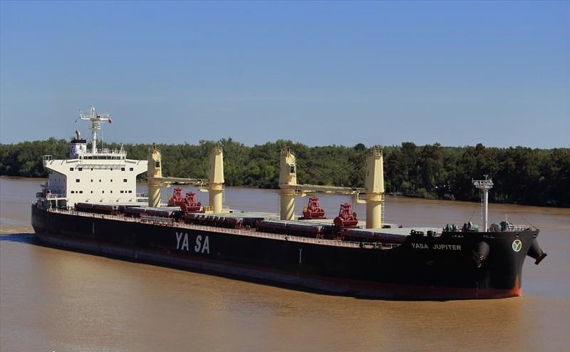 Турски кораб е бил ударен от бомба край бреговете на Одеса