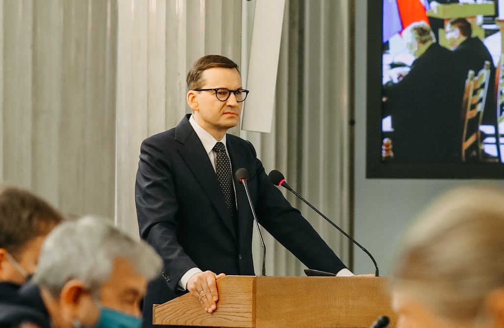 Полският премиер се скара на Германия насред Берлин: Егоисти сте!