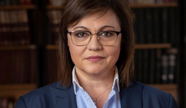 Нинова: Правителството не е взимало решение за износ на оръжие за Украйна