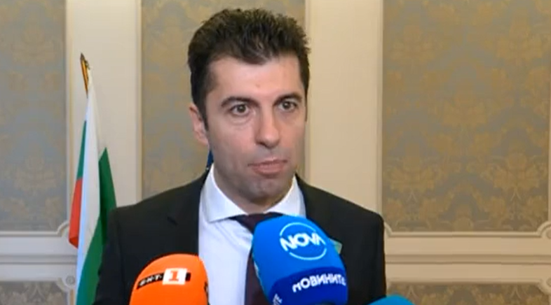 Кирил Петков: Няма българска военна техника на територията на Украйна