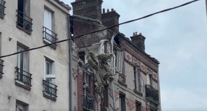 Експлозия в Париж, има ранени (Видео)